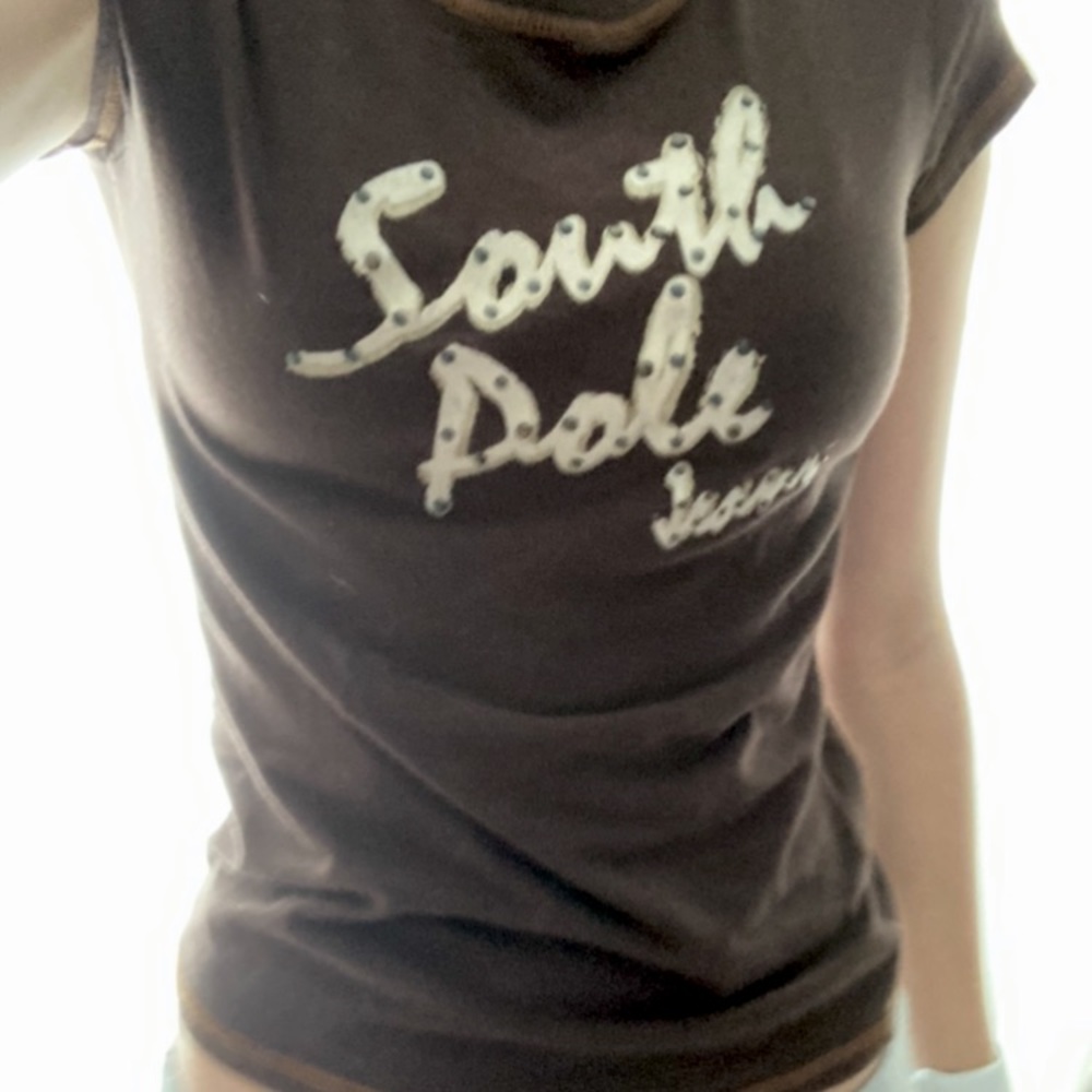Kids large (womens 0-2) Brown “South Pole” top